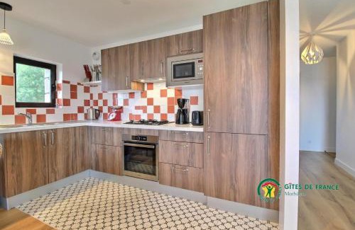 Locmariaquer House | Tadorne de belon