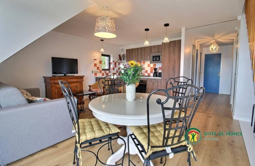 Locmariaquer House | Tadorne de Belon - Locmariaquer