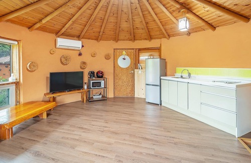 Maeap-kol House | Taean Todamgil Pension