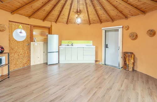 Maeap-kol House | Taean Todamgil Pension