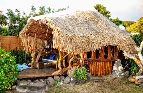 Tahiti Ski Chalet | TAHITI - Love Nest