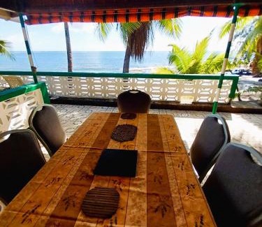Arue House | TAHITI - Matavai Bay Spirit
