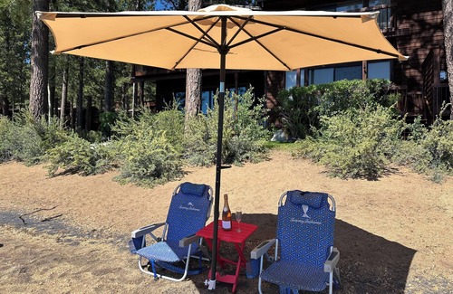 Zephyr Cove Condo | Tahoe Gem Private Beach Access and Heavenly Ski Resort Nearby- KAYAK & SUPS