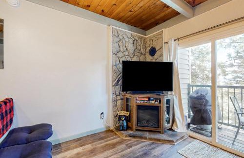 Tahoe Village Apartment | Tahoe Heavenly Hideaway