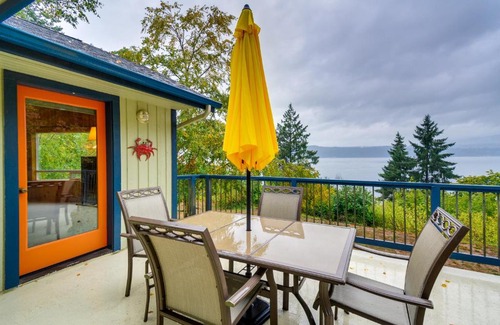 Matlock House | Tahuya Cabin Hood Canal and Olympic Mountain Views!