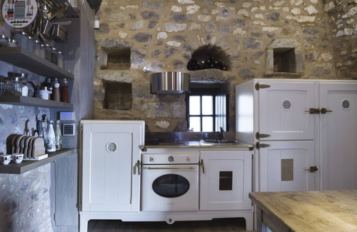 Omales Hotel | Tainaron Blue Retreat