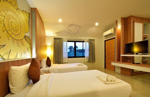 Downtown Krabi Hotel | Tairada Boutique Hotel x StayLah