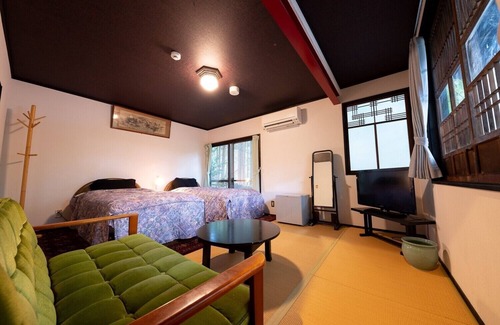 Yufu House | Taisho Yufunohana