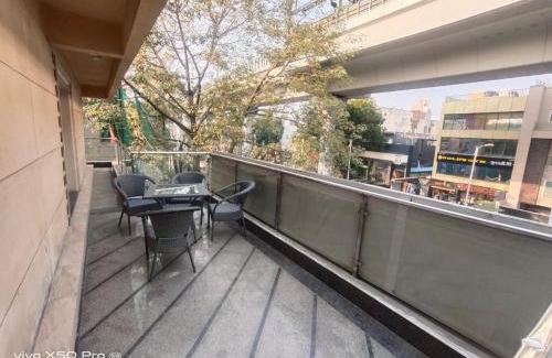 Kailash Colony House | Taj Inn Residency