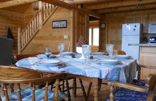 Charlevoix Cabin | Take a break and unwind at this peaceful oasis