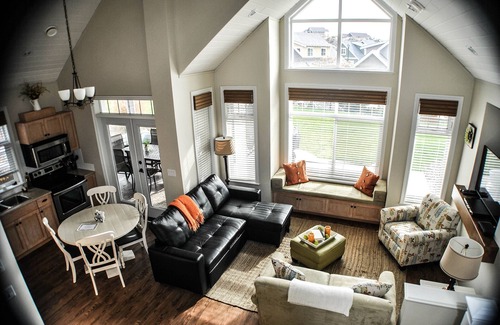Okanagan-Similkameen Cottage | Take time away to relax and enjoy Canada's wine capital and warmest lake
