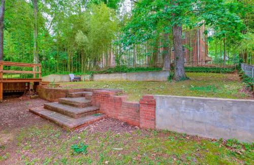 Takoma Park Apartment | Takoma Park Apartment Trail Access, 8 Mi to DC!