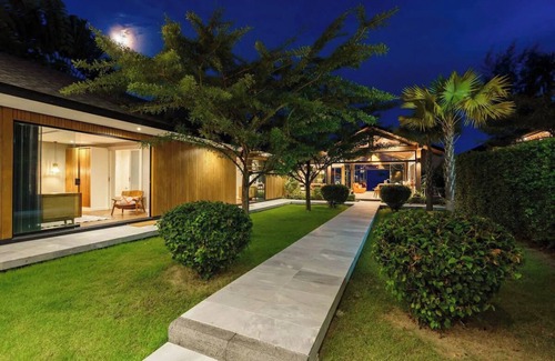 Laem Set Villa | 【 Talay 】 New 5BR Beach Villa Infinity Pool
