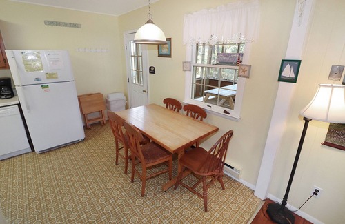 Chincoteague House | Tall Pines - Pet friendly; Screened porch!