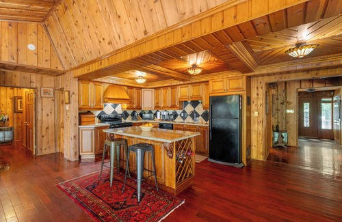 Minden Cottage | Tall Timbers Luxury Cottage