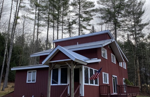 Londonderry House | Tallwood Timber: a Family Friendly Ski House in Southern Vermont
