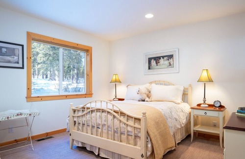 Tahoe City House | Talmont Ridge 4 Bedroom Home by Redawning