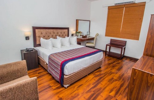 Milagiriya Hotel | Talo Urban