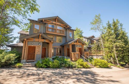 Nordic Estates House | Taluswood Bluffs by Outpost Whistler