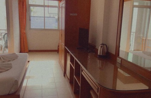 Nanai Road Hotel | Talya Patong Hotel
