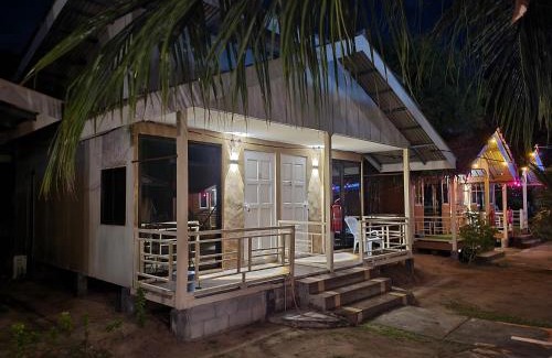 Tioman Island Ski Chalet | Tamara Guest House