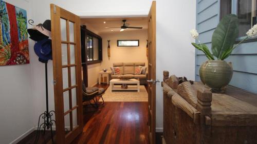 Arcadia House | Tamarinds Beach House