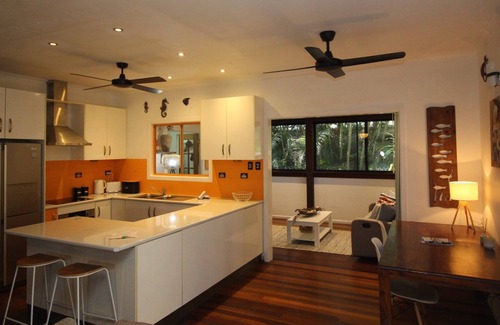Arcadia House | Tamarinds Beach House