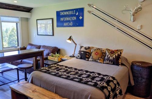 Purgatory Apartment | Tamarron Lodge Studio 205