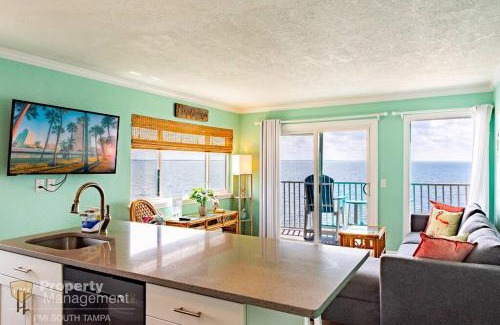 Rocky Point House | Tampa Bay Breeze
