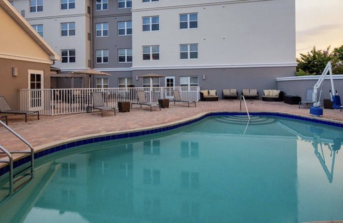 Oldsmar House | Tampa Bay Retreat: Kitchen Suites, Outdoor Pool & Breakfast | 4 Units