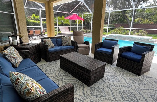Lutz House | Tampa Family Home Sleeps 10