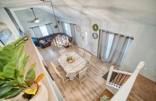 Bearss Plaza House | Tampa Hotspot*Spacious*Near Busch Gardens*Sleep 12