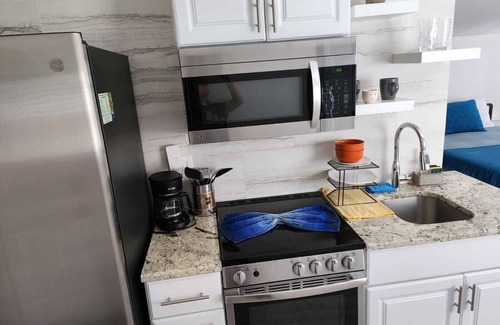 Tampa Apartment | Tampa Midtown Studio: Central Location, Free Parking, and More!