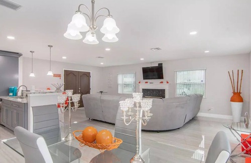 Town N County Park House | Tampa Pool family home, comfy, clean, great location.