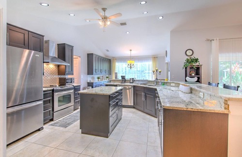 Seffner Community Alliance Cottage | Tampa -Seffner-Brandon FL 3 bed 1 bath family, pet-friendly house