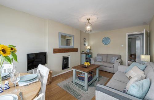 Rhosneigr House | Tan Y Wylan
