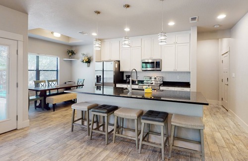 Spring Branch House | Tanglewood Retreat | Updated house in Spring Branch with a large yard