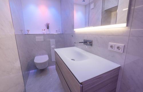 Pempelfort Apartment | TANIC Deluxe Apartment Garden Central Industrial Fair