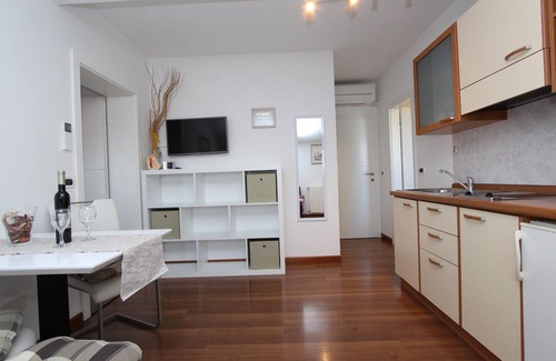 Rovinj Apartment | TANJA One-Bedroom Apartment with Balcony