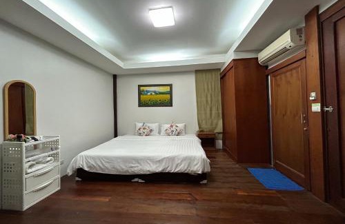 Bang Tao Resort | Tann Anda Resort