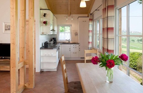Kallenhardt Boat Rental | "Tanneck" Comfortable holiday residence