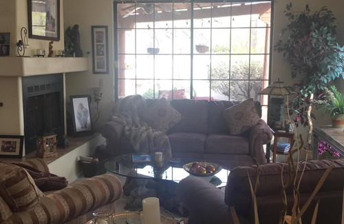 Loma De La Vista Verde House | Tanque Verde home/resort nestled on a quiet cul de sac in the rural northeast
