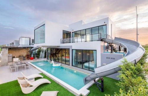 Hin Lek Fai Villa | Tantawan Poolvilla Huahin
