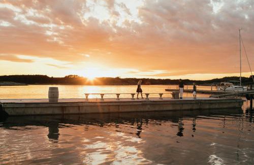 Grebbestad Resort | Tanumstrand SPA & Resort Stugor