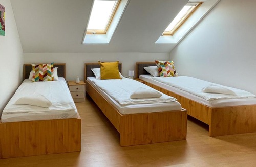 Baja Bed & Breakfast | Tanyacsárda Panzió