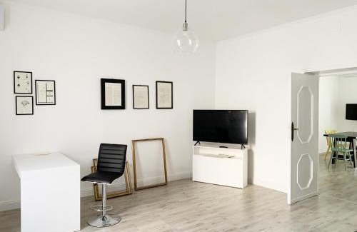 Alghero Apartment | Tap Apartments - in Independent House with Private Garden