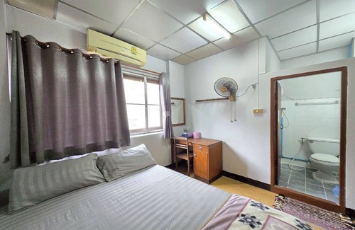 Thapae Hotel | Tapae Inn Hotel