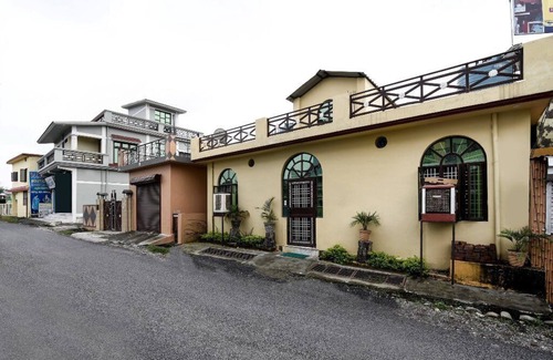 Dehradun House | Tapasya Homestay budget accommodation near Jollygrant Airport Dehradun