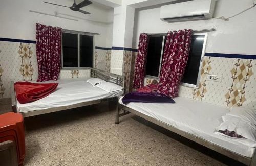 Tarapith Hotel | Tara Laxmi bhavan
