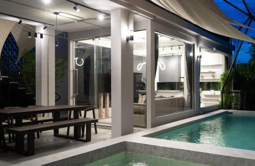 Hin Lek Fai Villa | Taradol Premium Pool Villa